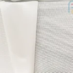 bâche-micro-perforée-pas-cher-avec-liner bâche microperforée pas chère avec son liner de protection enlevé